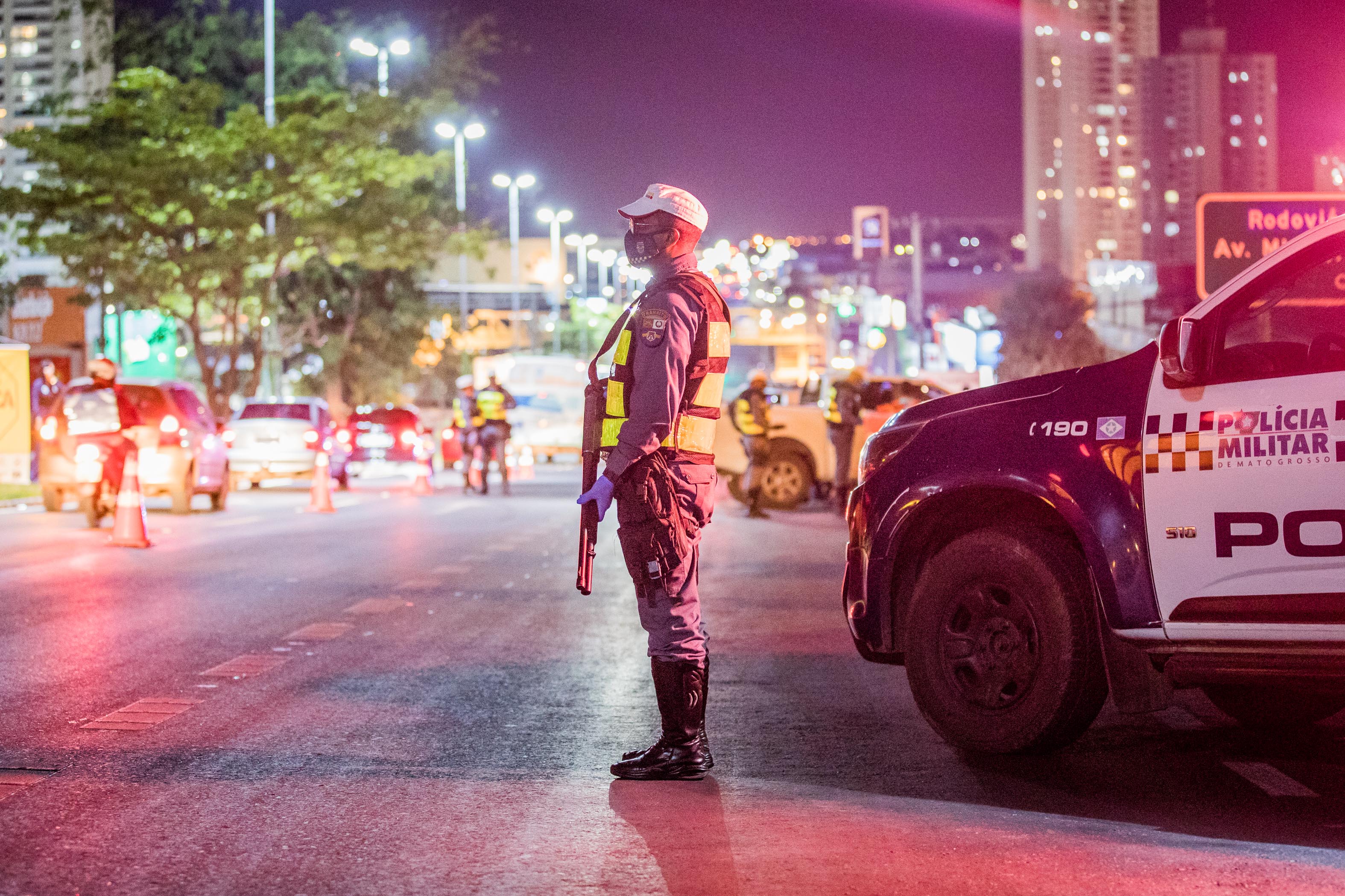 Em noite de fiscalização Forças de Segurança abordam mais de 1500 pessoas na grande Cuiabá