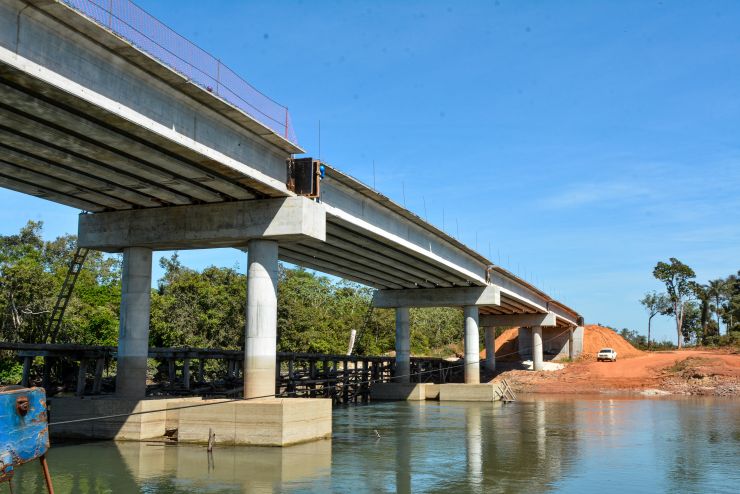 Pontes de concreto melhoram trafegabilidade e reduzem custos para população