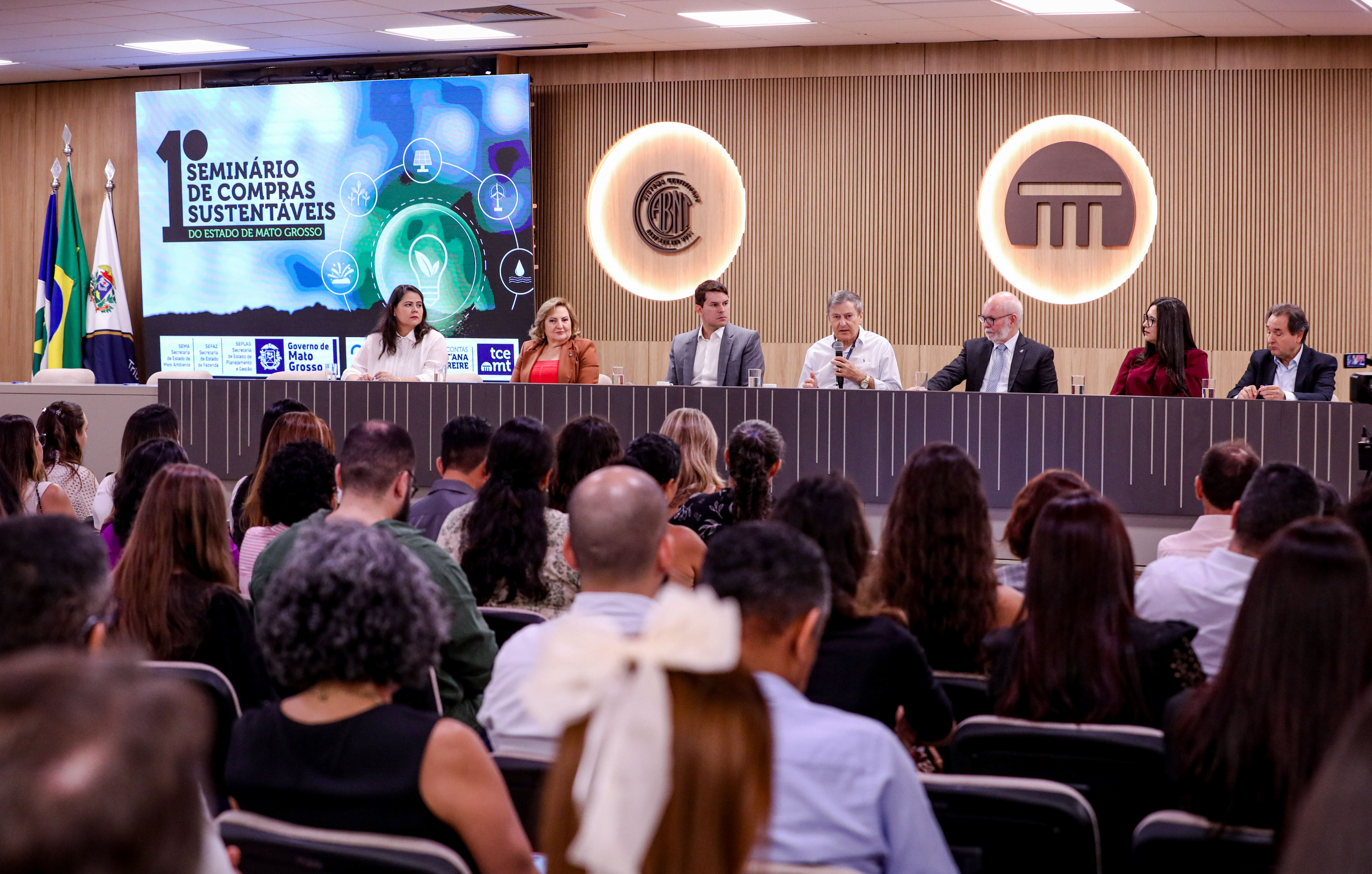 Governo do Estado de Mato Grosso promove formação de servidores para compras públicas sustentáveis e ecologicamente corretas