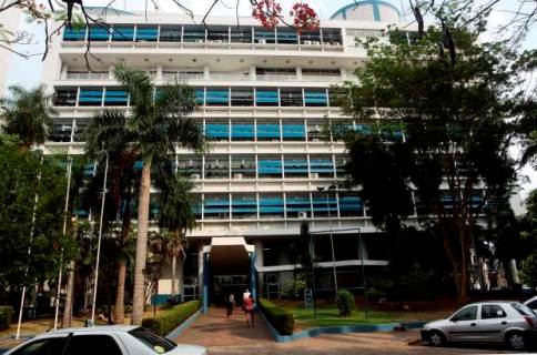 Governo vai ajudar Prefeitura de Cuiabá a identificar servidores irregulares