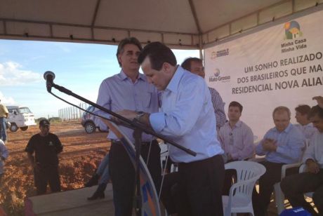 Governador Silval Barbosa inaugura obras que vão melhorar a vida da população em Sorriso