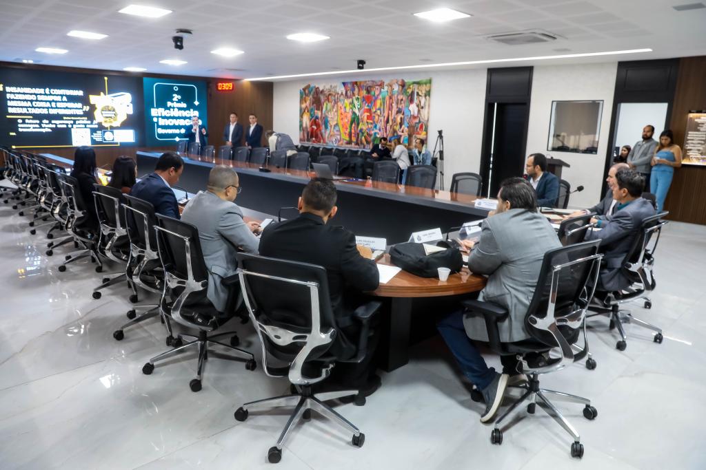Governo de MT realiza etapa de defesa dos projetos finalistas do 2º Prêmio Eficiência e Inovação em Práticas Públicas