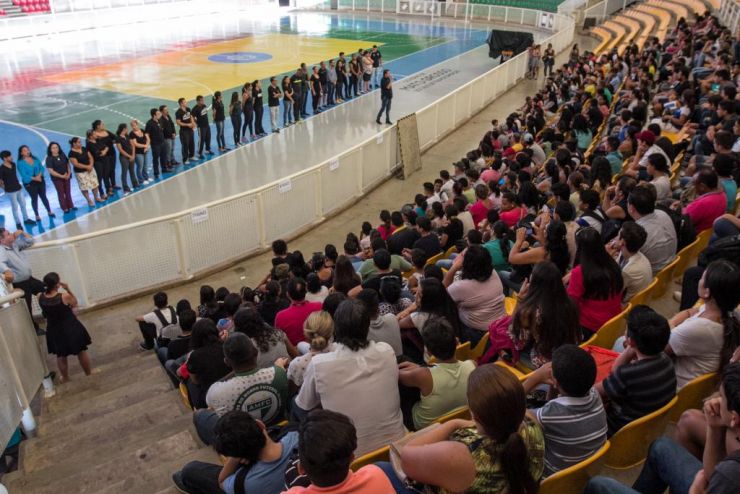 No primeiro dia de aula, alunos conhecem a estrutura da Arena Pantanal