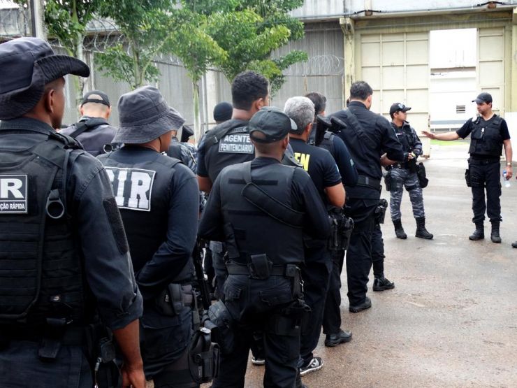 Leis estabelecem jornada voluntária e reestruturação da carreira de agentes