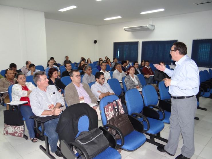 Auditores aprimoram técnicas para redação de relatórios