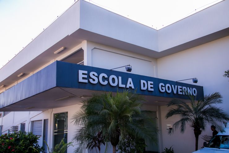Escola de Governo realiza três cursos nesta semana