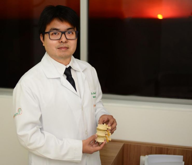 Especialista explica tratamento e prevenção de dores na coluna