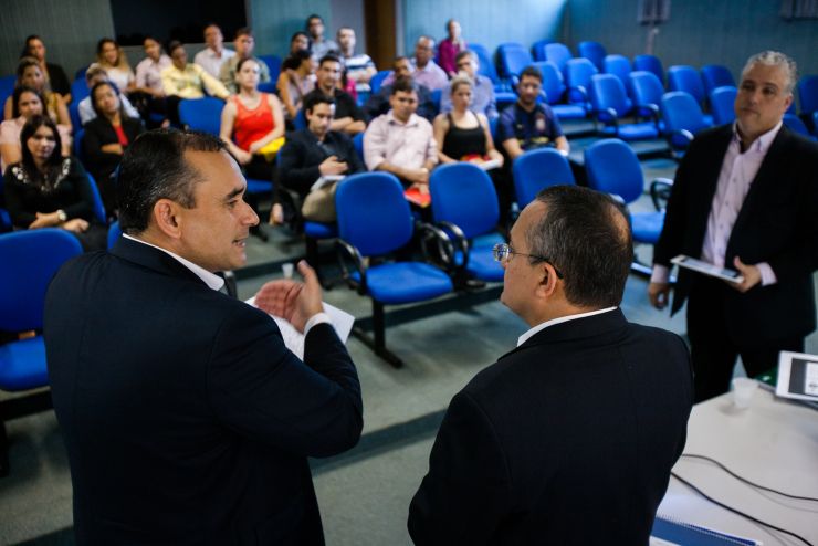 Governador se reúne com grupo de trabalho de aquisições estaduais