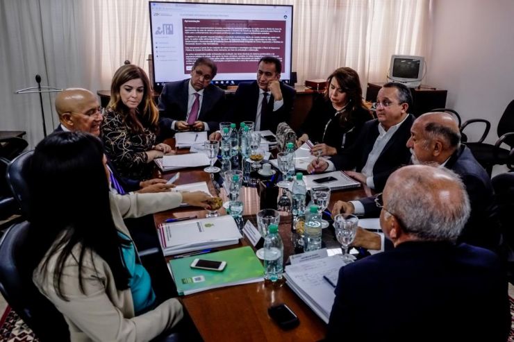 Governadores formatam pauta que será debatida com presidente Temer