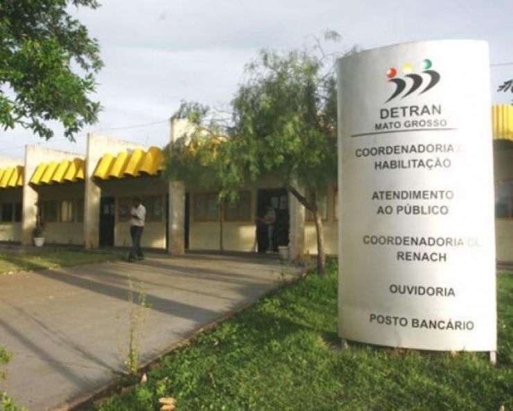 Detran oferece serviço de entrega de CNH em domicílio