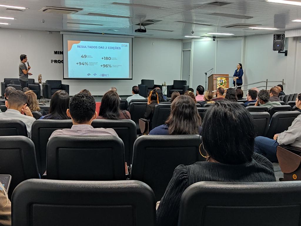 Seplag realiza palestra sobre futuro inovador no lançamento do Acelera Gov.MT