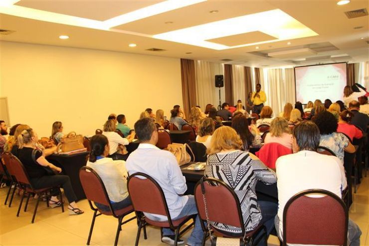 Cefapros e Assessorias Pedagógicas têm horário de expediente alterado