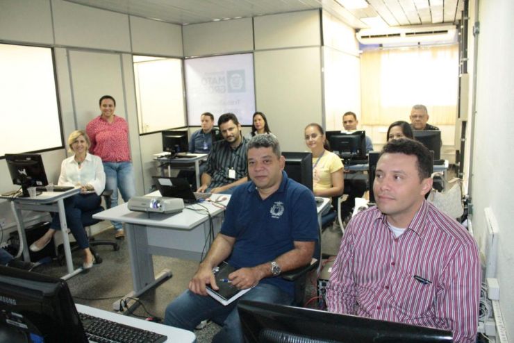 Órgãos recebem capacitação sobre economia de despesas