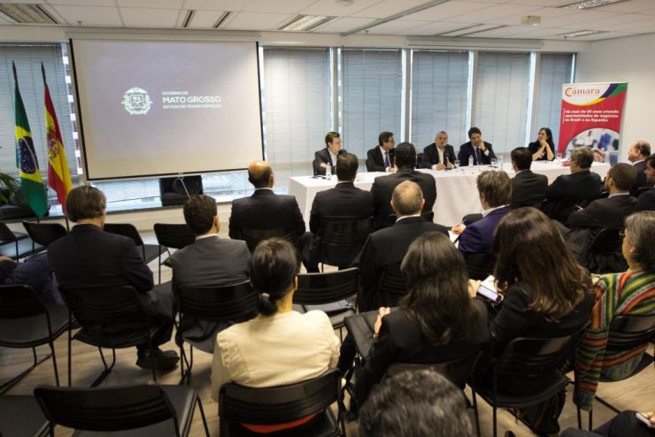 Governador apresenta potencial de Mato Grosso para investidores estrangeiros