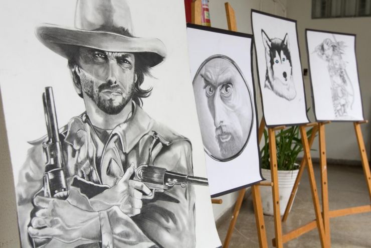 Escola de Governo realiza cursos, palestras e exposição de arte