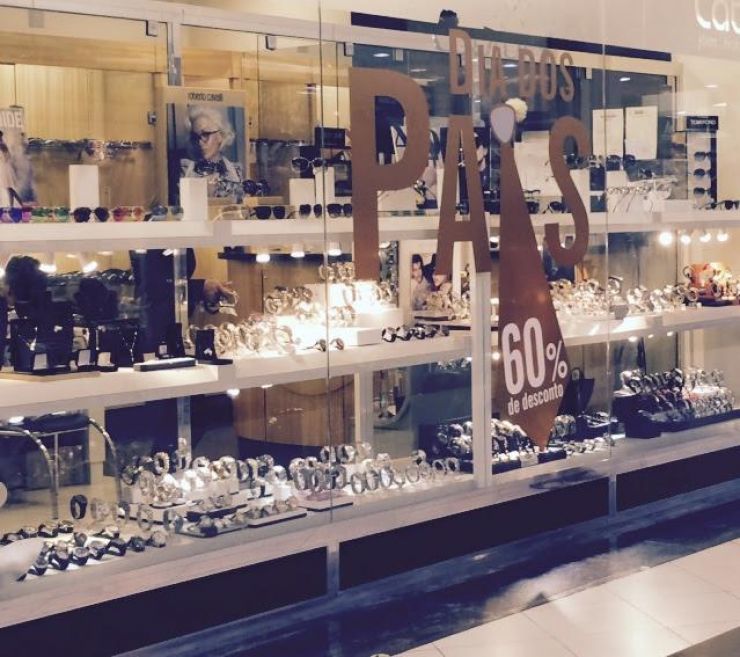 Confira as dicas do Procon Estadual para a compra do presente