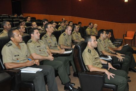 Projetos da Segurança Pública são apresentados aos alunos da Escola de Comando-Maior do Exército Brasileiro