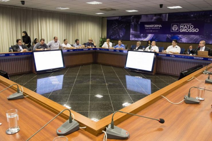 Governo apresenta projeto da reforma tributária para setores econômicos