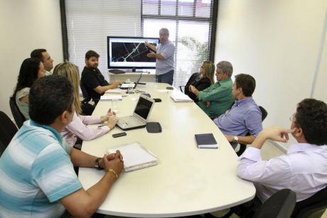 Secopa detalha cronograma de obras viárias do projeto VLT a prefeituras de Cuiabá e Várzea Grande