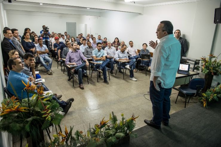 Governador e secretários iniciam capacitação em administração pública
