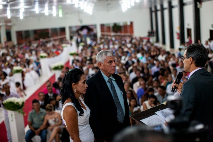 Casamento Social oficializa 154 uniões em Mirassol DOeste