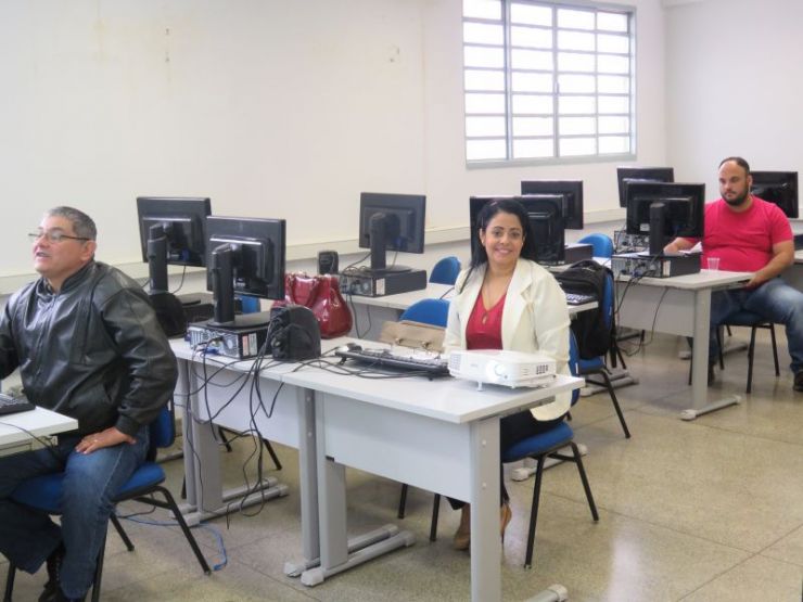 Escola de Governo realiza dois novos cursos na próxima semana