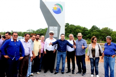 Governador Silval Barbosa inaugura rodovias e diz que vai investir fortemente no turismo de Nobres