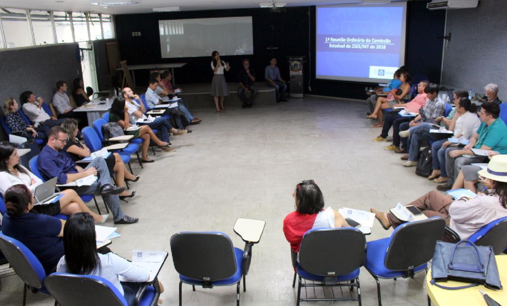 Comissão se reúne para analisar proposta de zoneamento de Mato Grosso