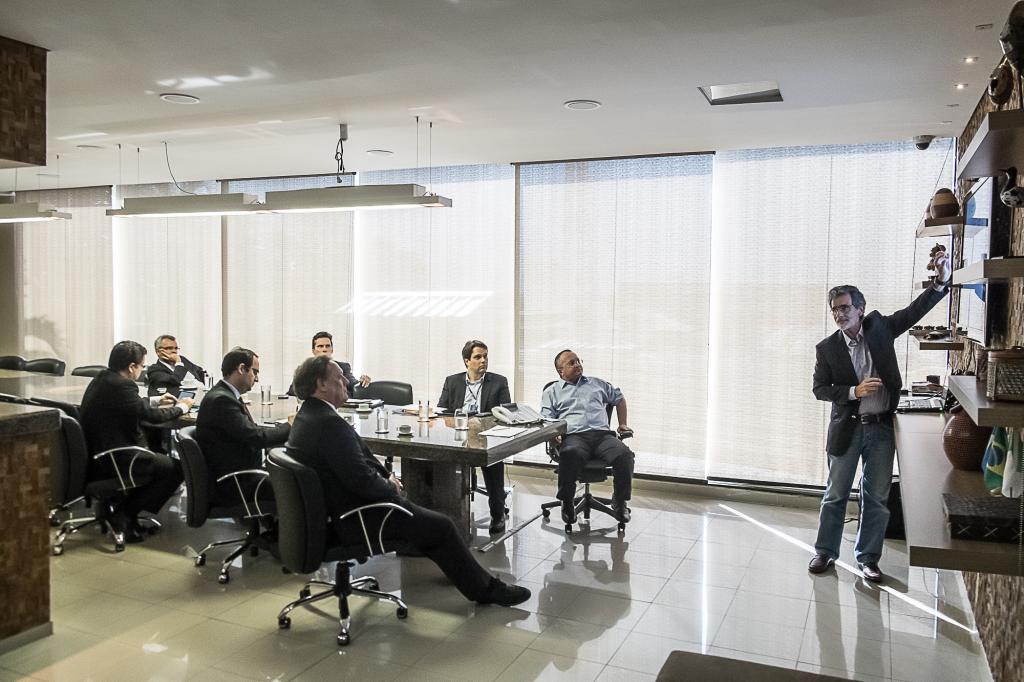 Governador se reúne com presidente do TJ para debater ajustes fiscais