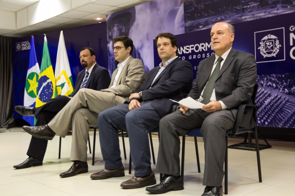 Encontro discute situação fiscal dos Governos Estaduais