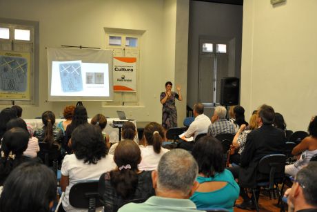 Coordenadora do Proler mostra projeto para incentivar criação de comitês em Mato Grosso