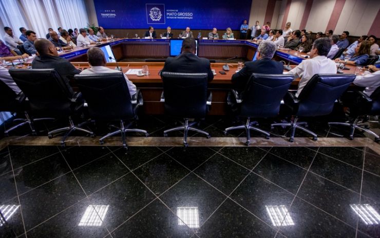 Governo apresenta estudo e leva discussão ao Fórum Sindical