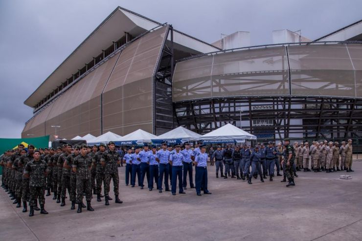 Governo incentiva cidadania por meio de doação de sangue e troca de alimentos