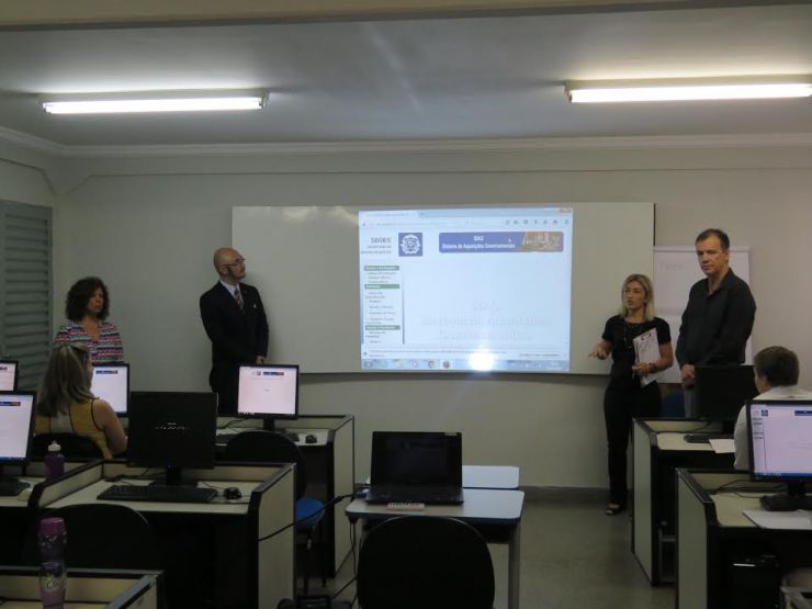 Escola de Governo forma turma em Sistema de Aquisições
